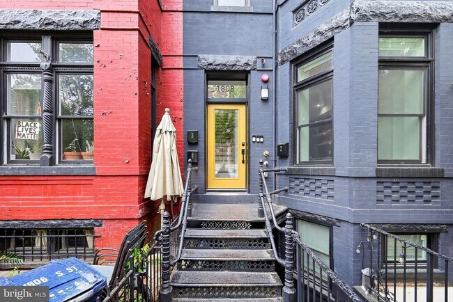 Building Photo - 1808 S St NW