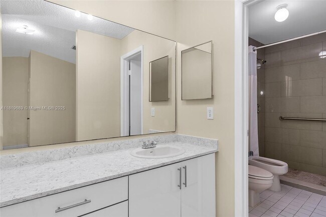 Building Photo - 11473 SW 72nd Terrace