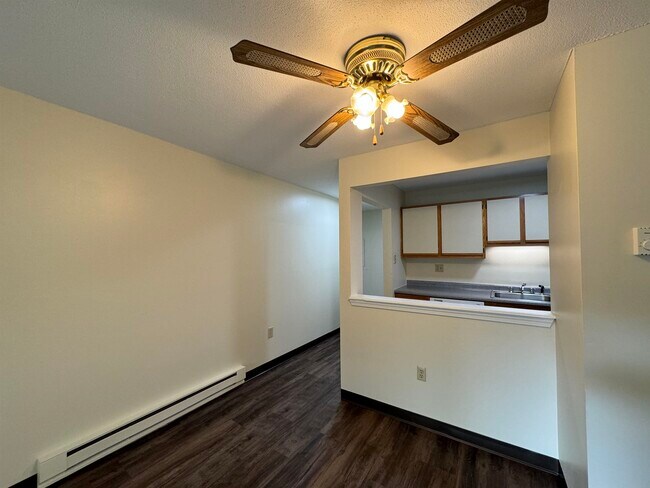 Building Photo - 131 Eastern Ave