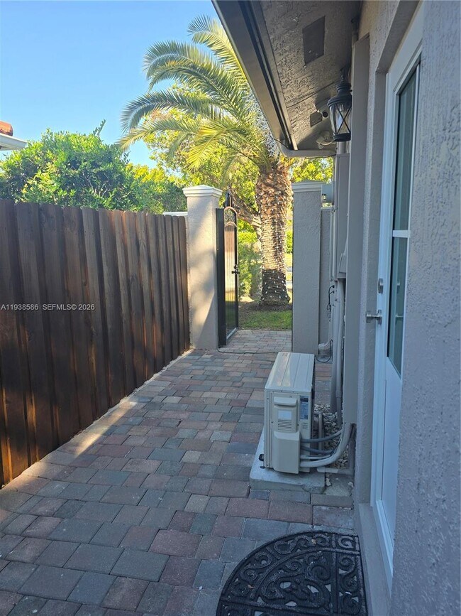 Building Photo - 15762 SW 102nd St