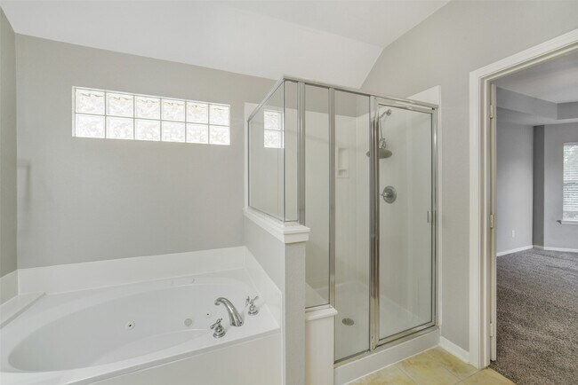 Building Photo - 21626 Shallow Glen Ln