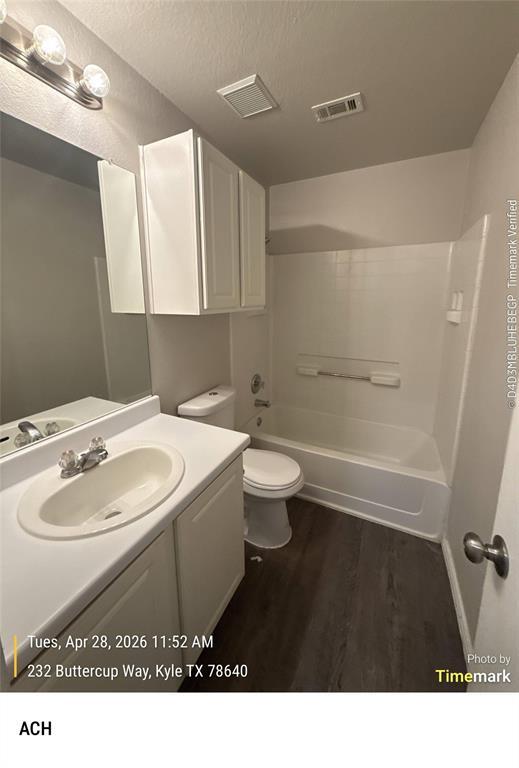 Building Photo - 232 Buttercup Way