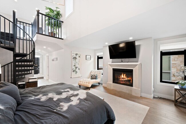 Building Photo - Luxury 4BD, 6BA Cherry Creek Home with 4 Outdoor Spaces