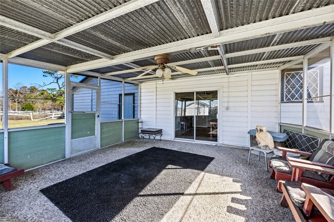 Building Photo - 1407 Bess Rd