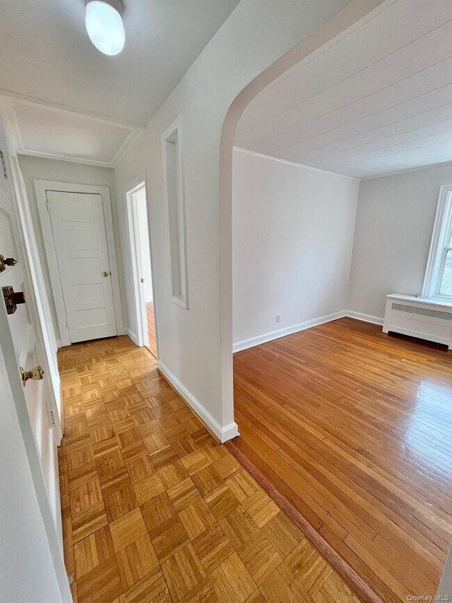 Building Photo - 93 Myrtle Blvd