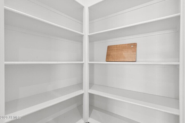 Building Photo - 22926 W La Mirada Dr