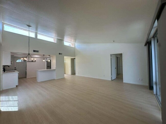Building Photo - 73576 Dalea Ln