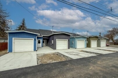 Building Photo - 2224 E 4th Ave