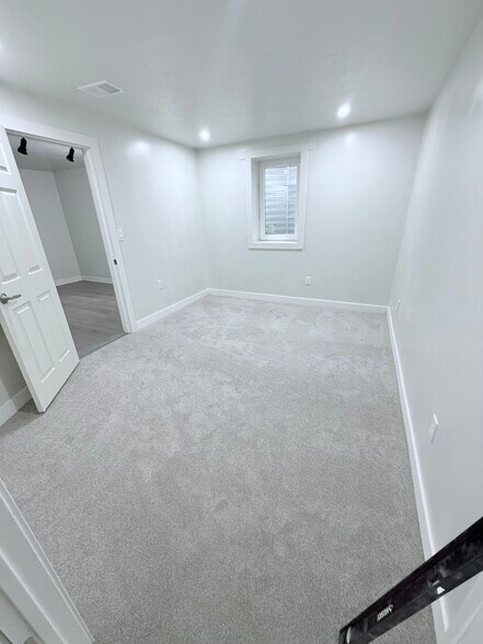 Bedroom #3 basement XO XXX - 1281 Worley Dr