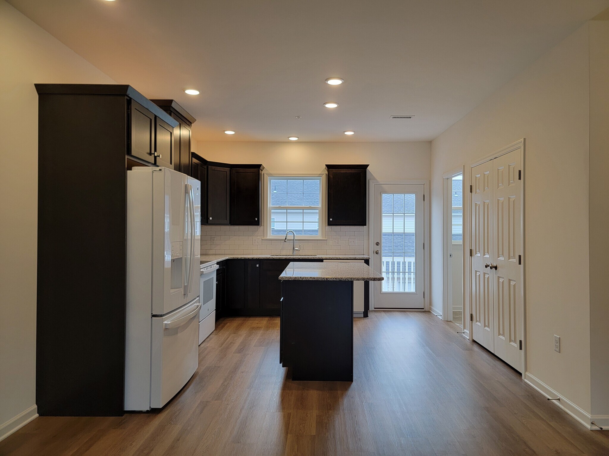 Building Photo - 2485 Artesian Way