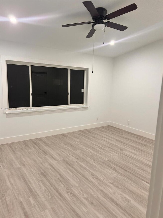 Building Photo - 11360 SW 20th St