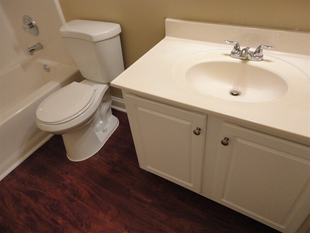 Building Photo - 2710 Meadow Gate Way