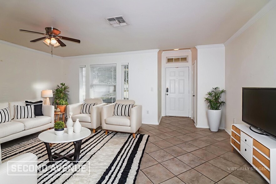 Building Photo - 6021 Determine Ln