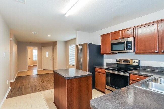 Building Photo - 9614 Brandon Rock Lane