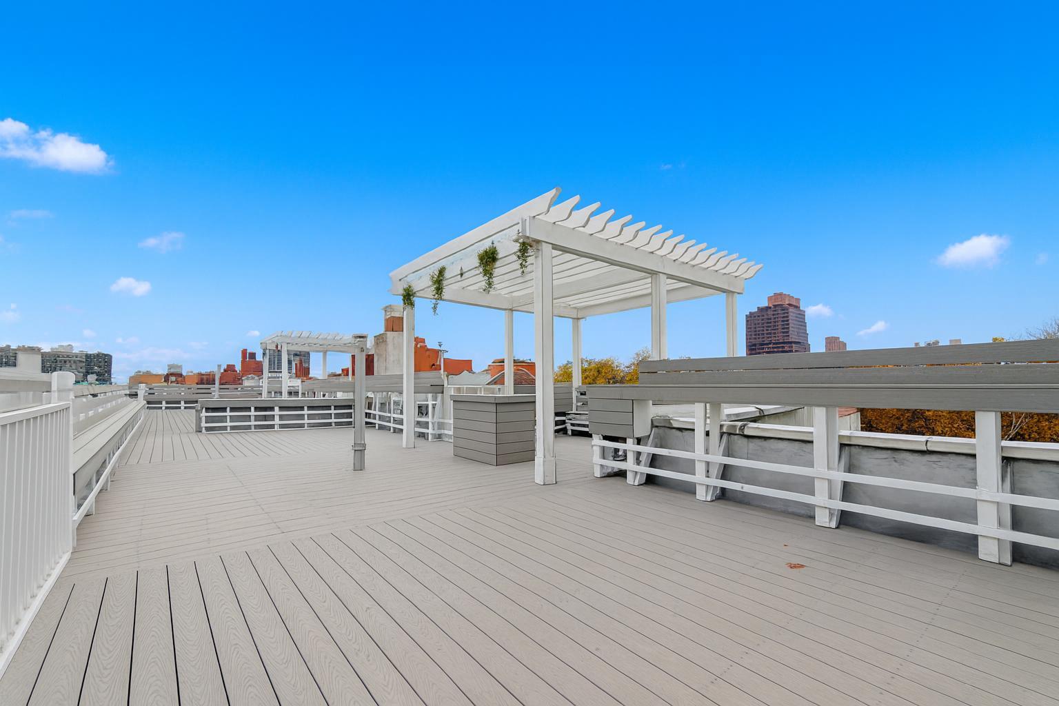 Building Photo - 24-26 West 125 St