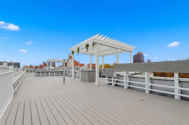 Building Photo - 24-26 West 125 St