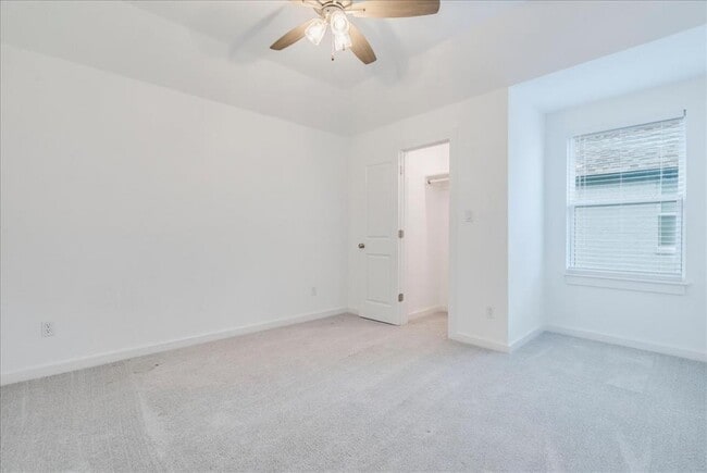 Building Photo - 8008 Prairie Rye Dr
