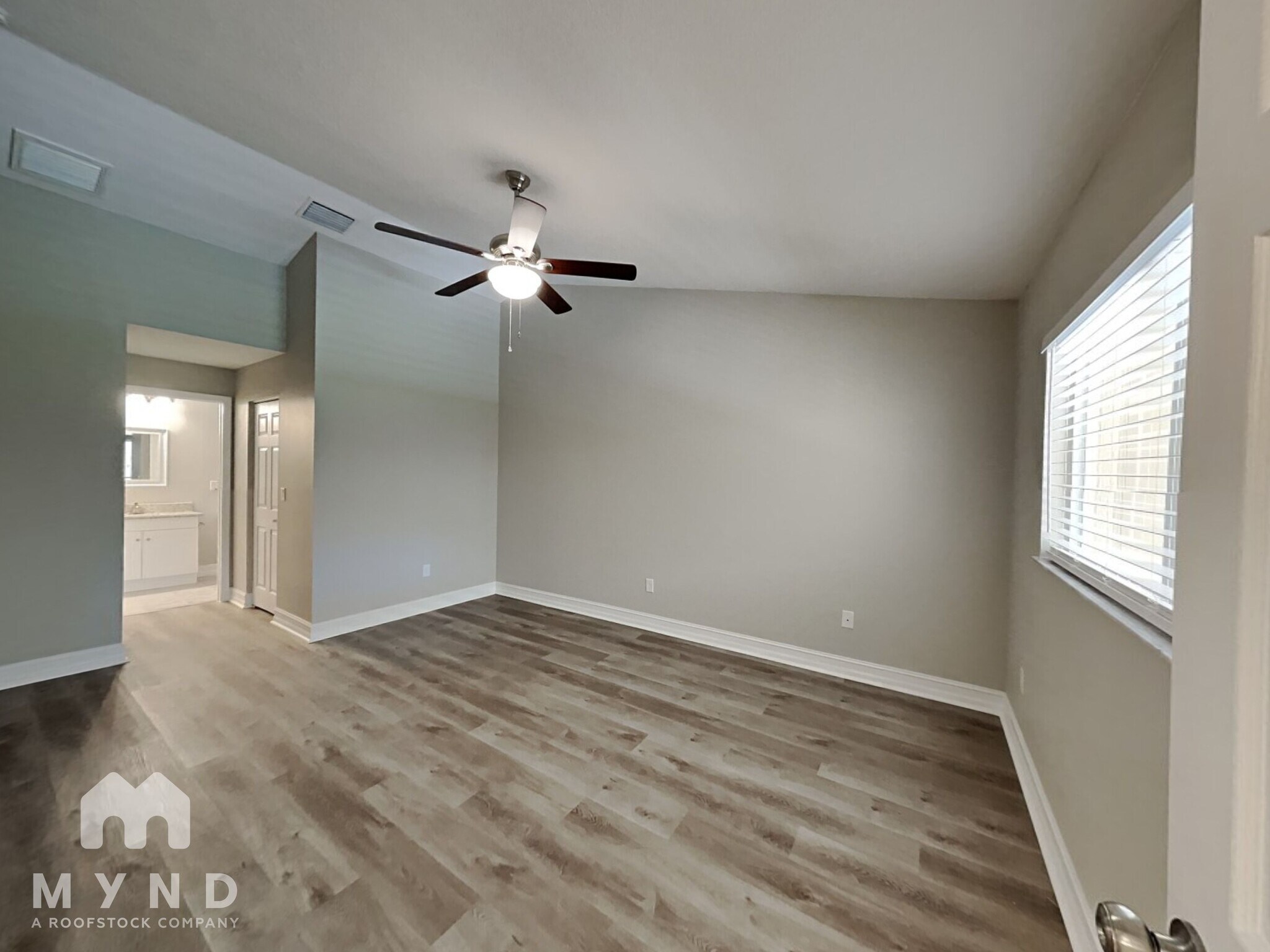 Building Photo - 8280 Philatelic Dr