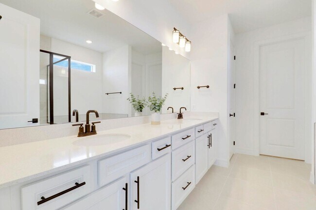 Building Photo - 10362 Northbrook Cir