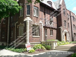 Building Photo - 775 E Broad St