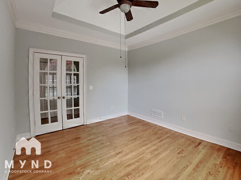 Building Photo - 1918 Tribble Crest Dr