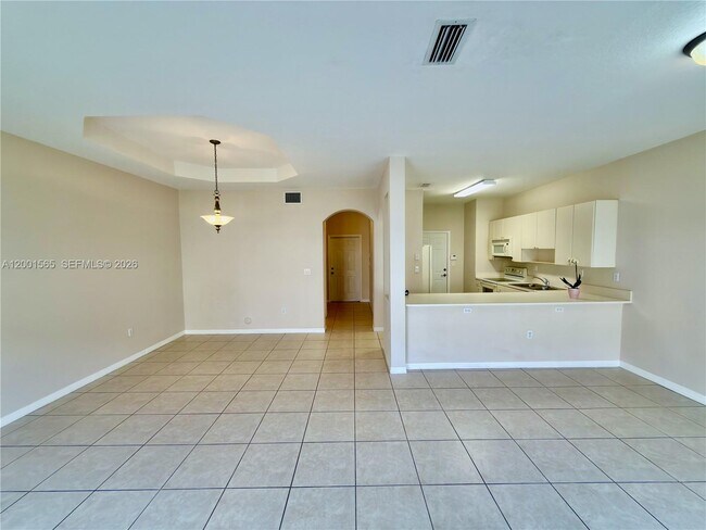 Building Photo - 14110 SW 51st Ct