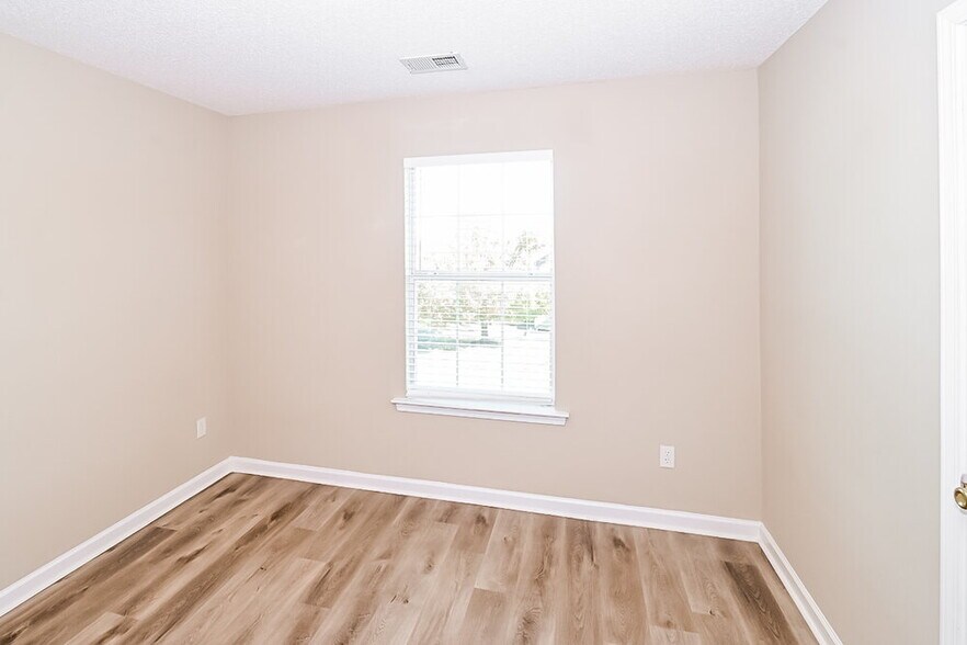 Building Photo - 4897 Ridge Walk Ln