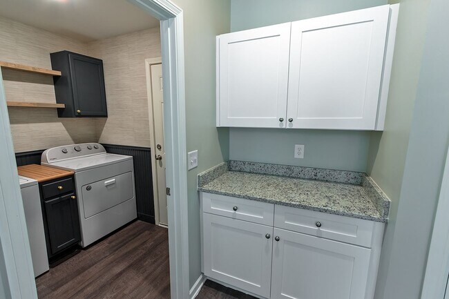Building Photo - Prattville Rental available now!