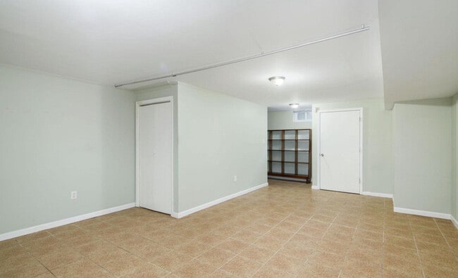 Building Photo - 1782 Frankford Ave