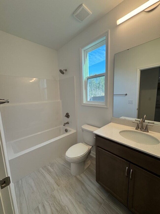 Building Photo - 2008 Red Woodpeckers Ct