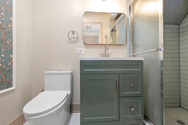 Building Photo - 836 Lily Cache Ln