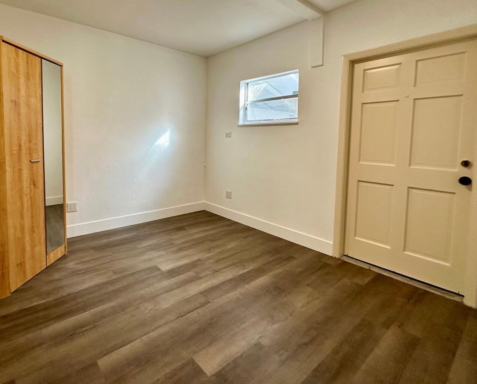 Building Photo - 1788 NE 169th St