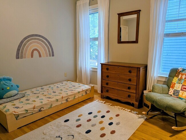 Building Photo - 17 Lafield St