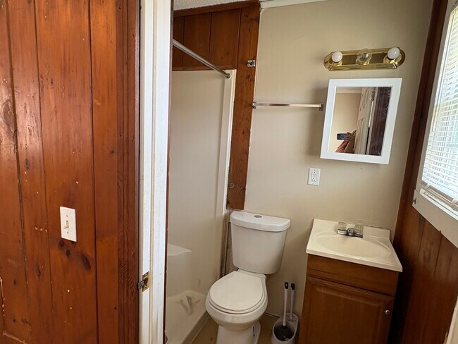 Building Photo - 24 N Dansville St