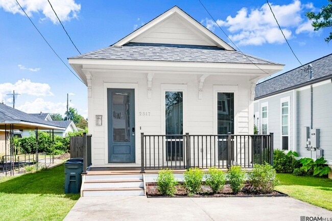 Primary Photo - 2517 Cork St