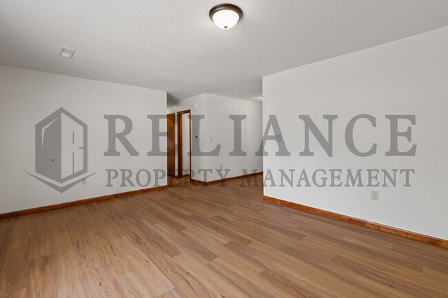 Building Photo - 4263 Cumberland St