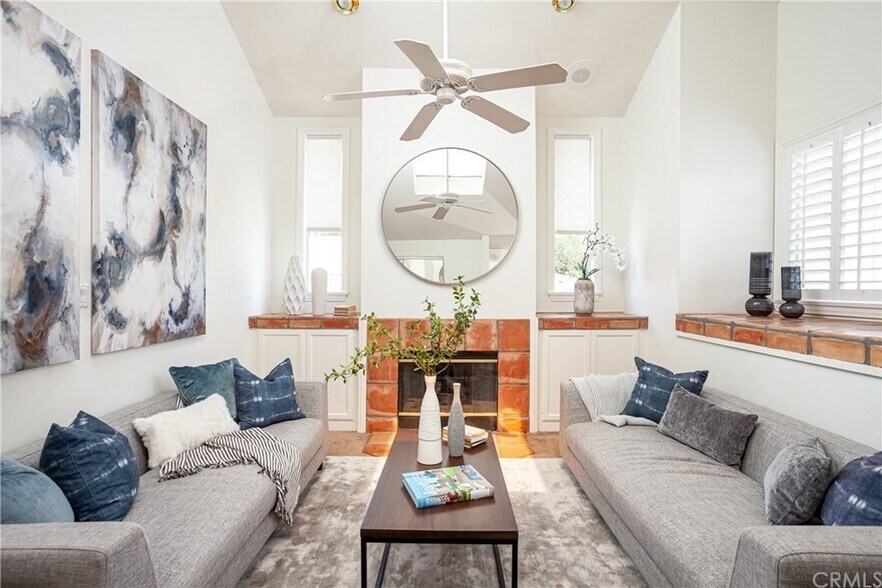 Building Photo - 509 Goldenrod Ave