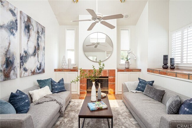 Building Photo - 509 Goldenrod Ave