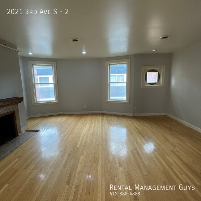 Building Photo - 2021 3rd Ave S