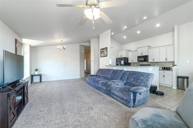 Building Photo - 5409 Rimes Ct