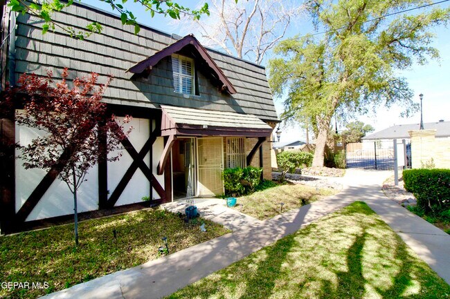 Primary Photo - 350 Thunderbird Dr
