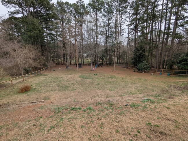 Building Photo - 110 Melbourne Ln