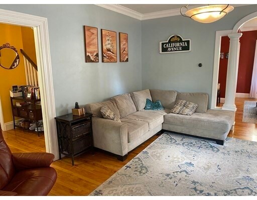 Building Photo - 333 Washington St