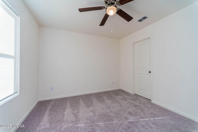 Building Photo - 307 Gazebo Dr