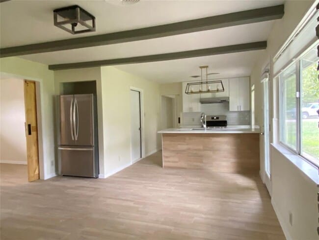 Building Photo - 6817 Miranda Dr