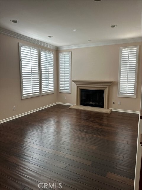 Building Photo - 18729 Sinclair Ln