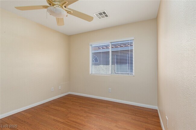 Building Photo - 10651 Medicine Bow St