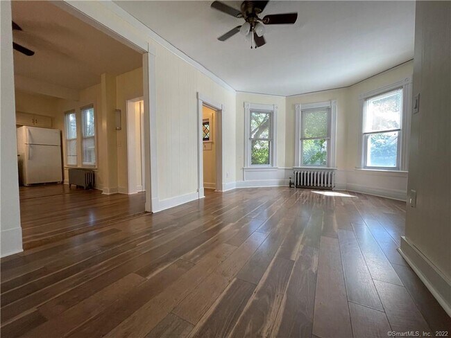 Building Photo - 11 West St