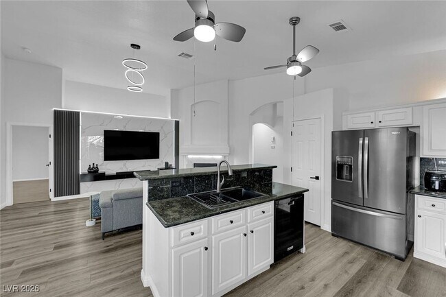 Building Photo - 2528 Huber Heights Dr