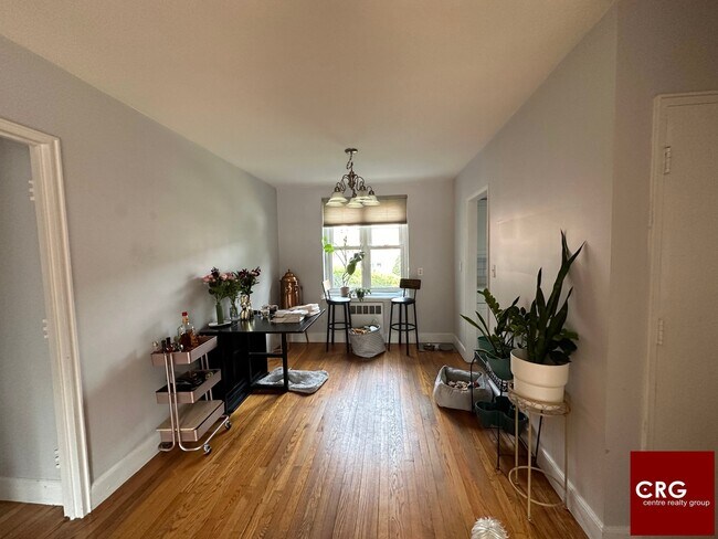 Building Photo - 136 Boylston St